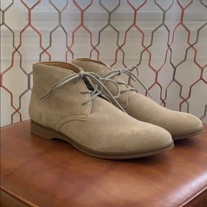 Franco Sarto Size 10 Beige Suede Chukka Boot